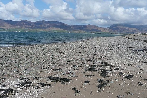 The beach at Cromane