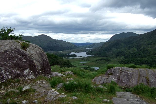 Lakes and mountains seen from Ladies View, with rocks in the foreground