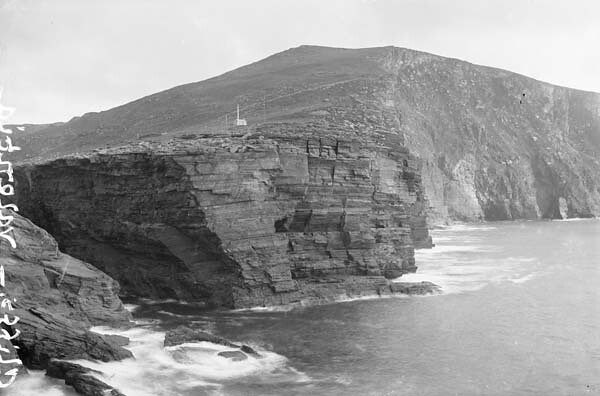 Cliffs on Valentia Island, about 1880–1914